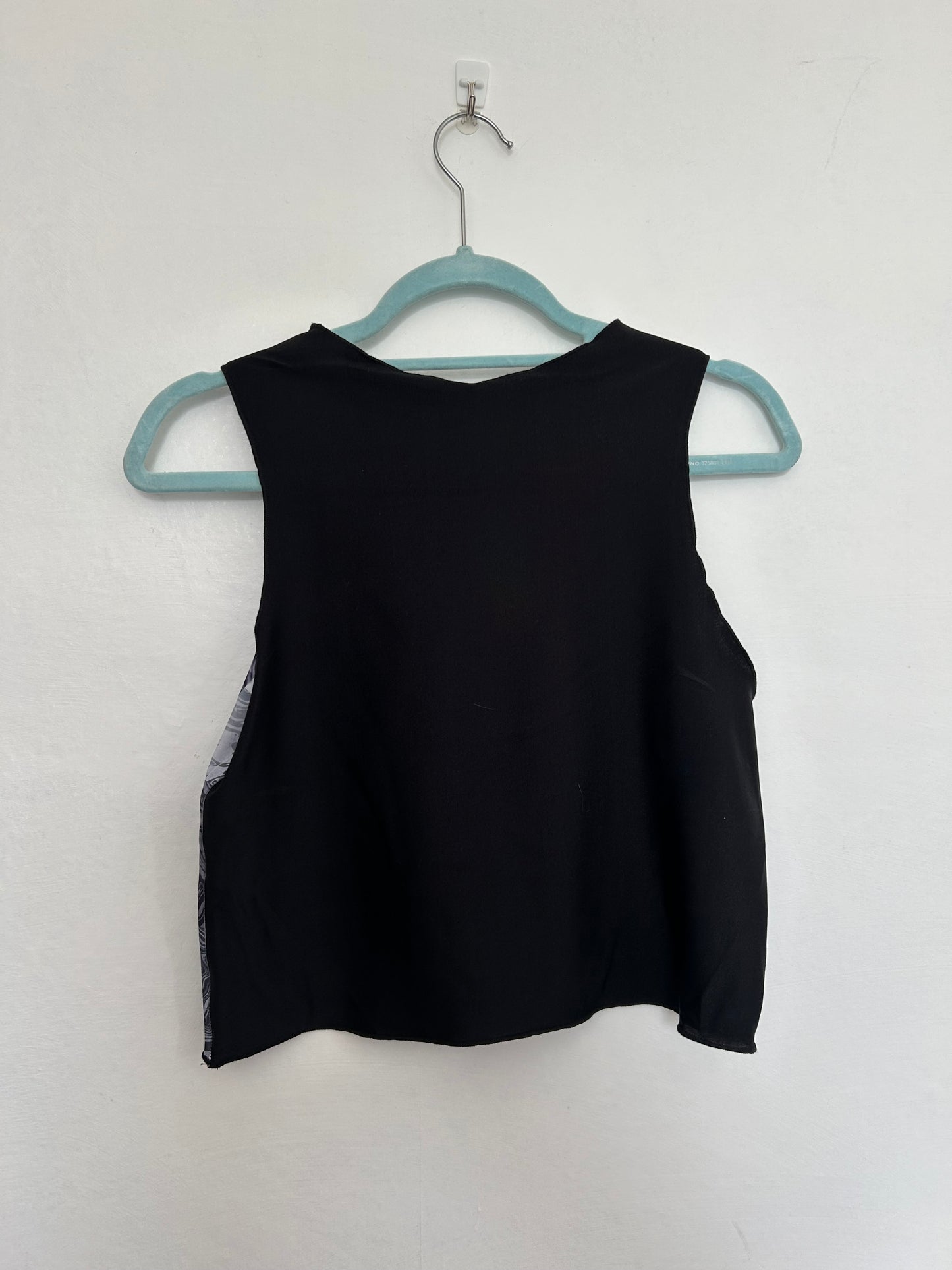 Printed Crop top | Swirl Print Black | Extra large