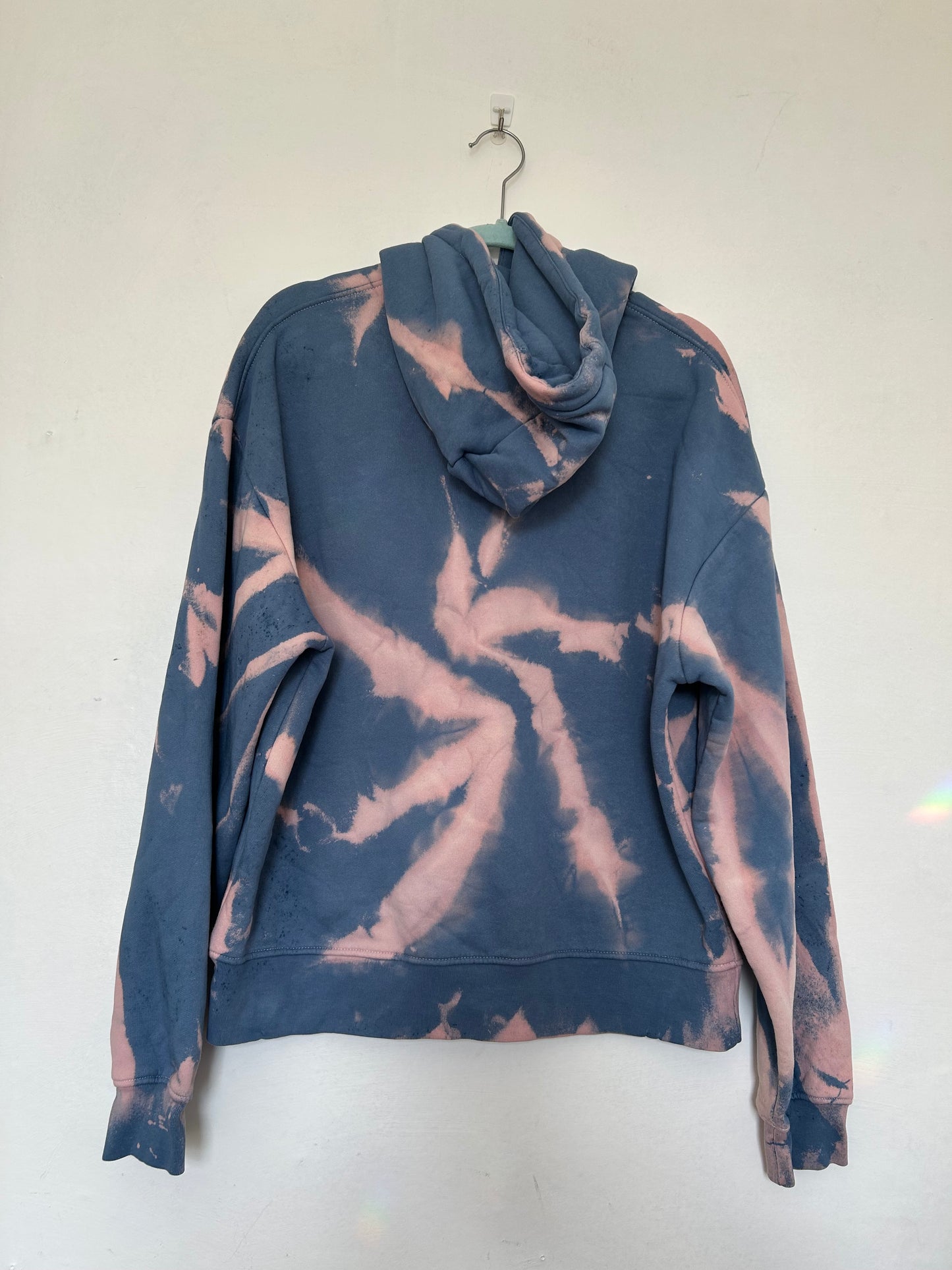 Tie - Dye Hoodie